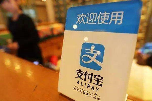 灵魂面甲怎么加好友？